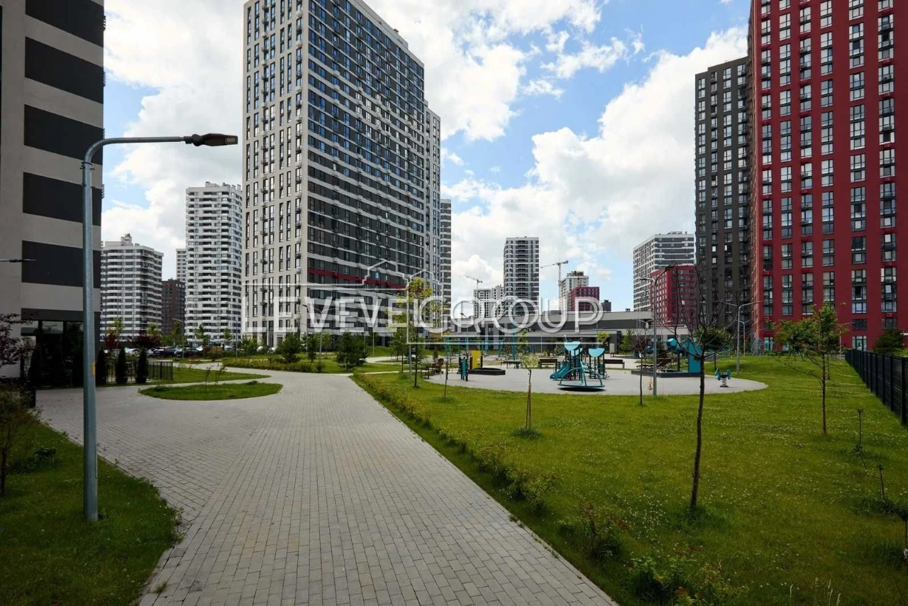 Ексклюзив, 77м2, Продаж 2-кімнатної квартири ЖК Варшавський