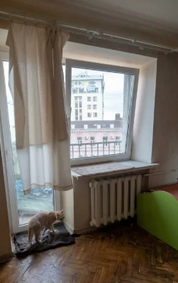 Продам 2-х ком.квартиру  в центре