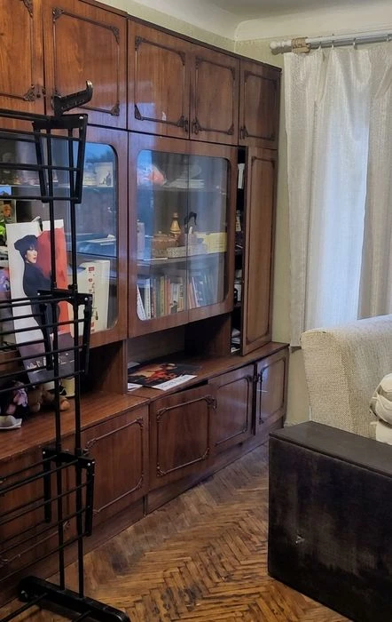 Продам 2-х ком.квартиру  в центре