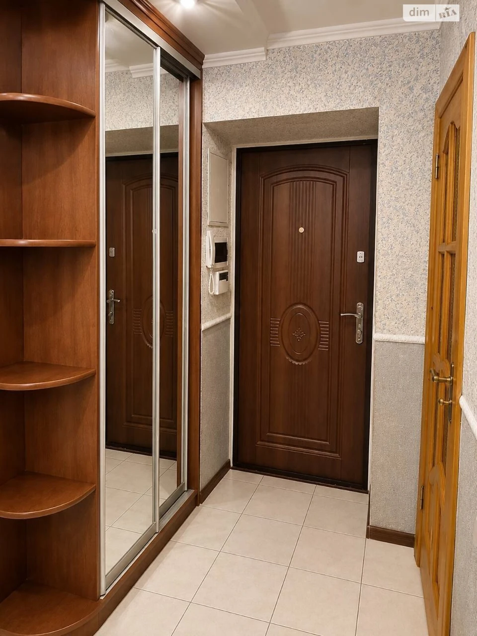 Продаж Квартира Гірка