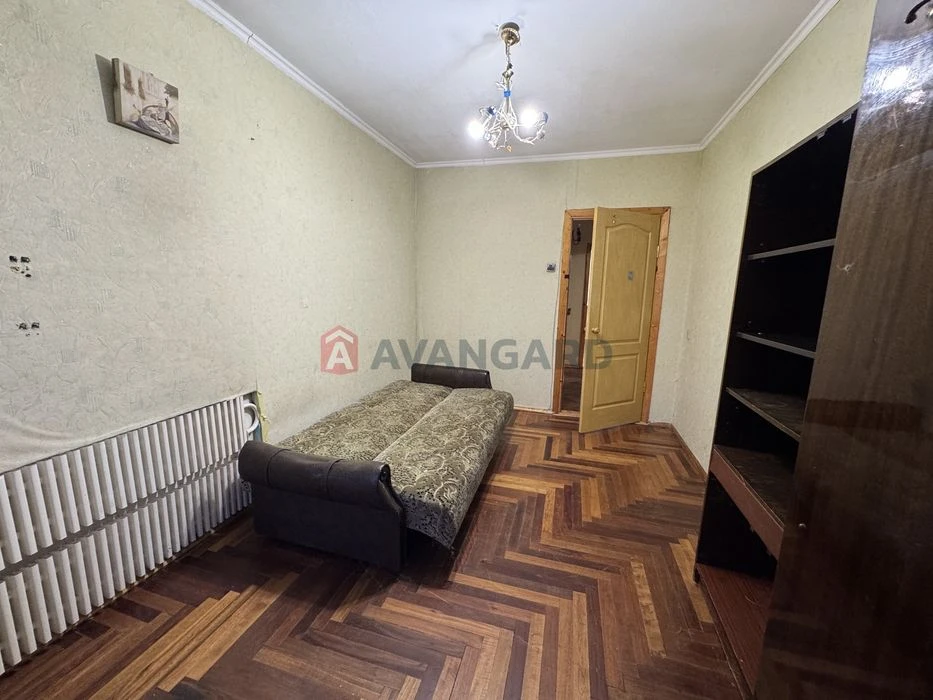 Продаж 3 кімнатної квартири в самому центрі Бородинського ра
