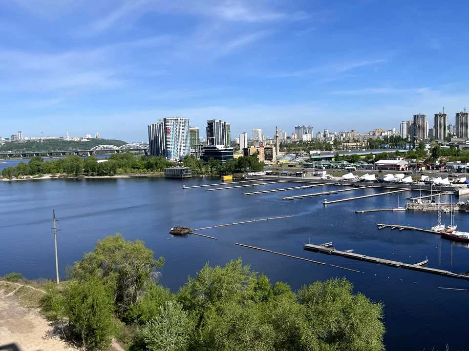 Квартира. Київ, Трускавецька вул.