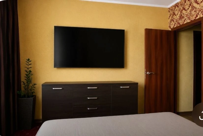 Алексеевка! Продам 2 к. кв. Улучшенной планировки . Метро Ол