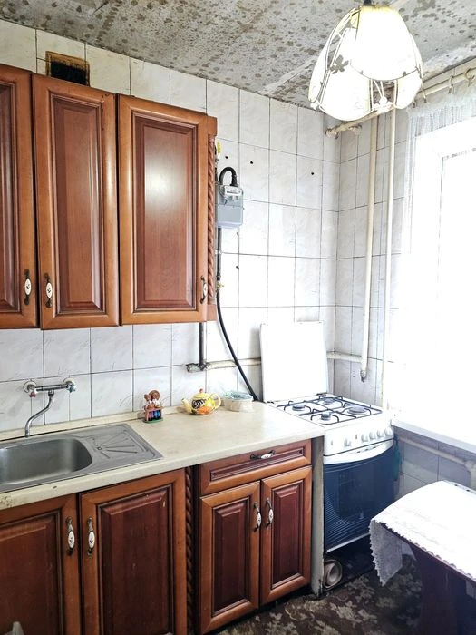 Three-room apartment for sale, Traktoro-Stroiteley, 158, Saltovsk metro station