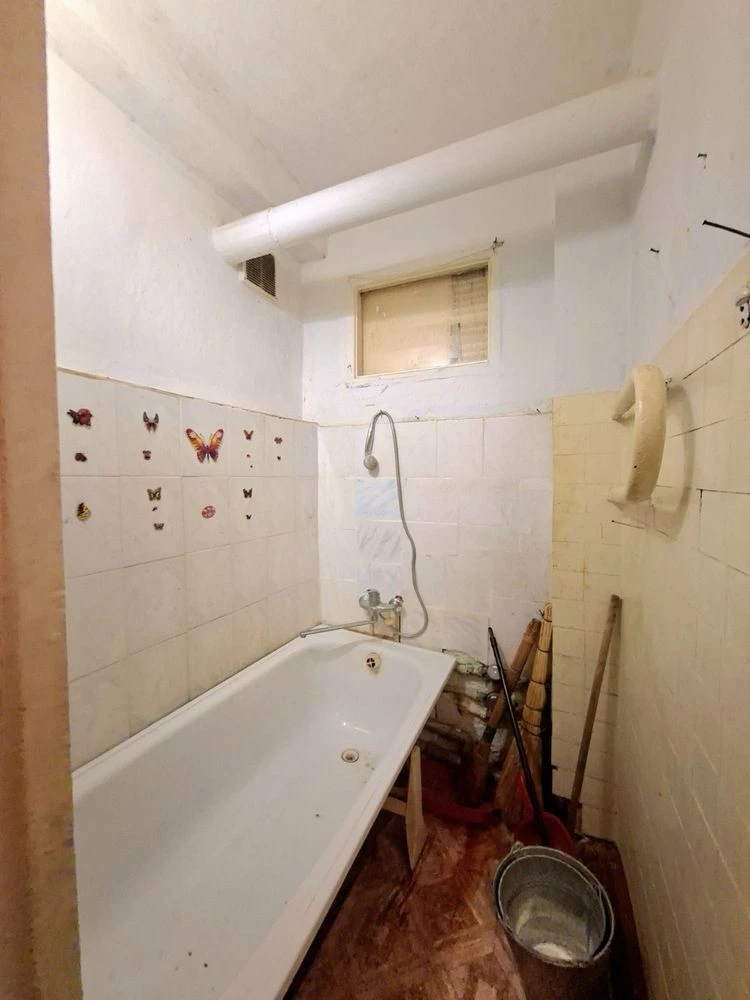 Продаж 2-кімн кв по вул В.Сергієнка за 11900$