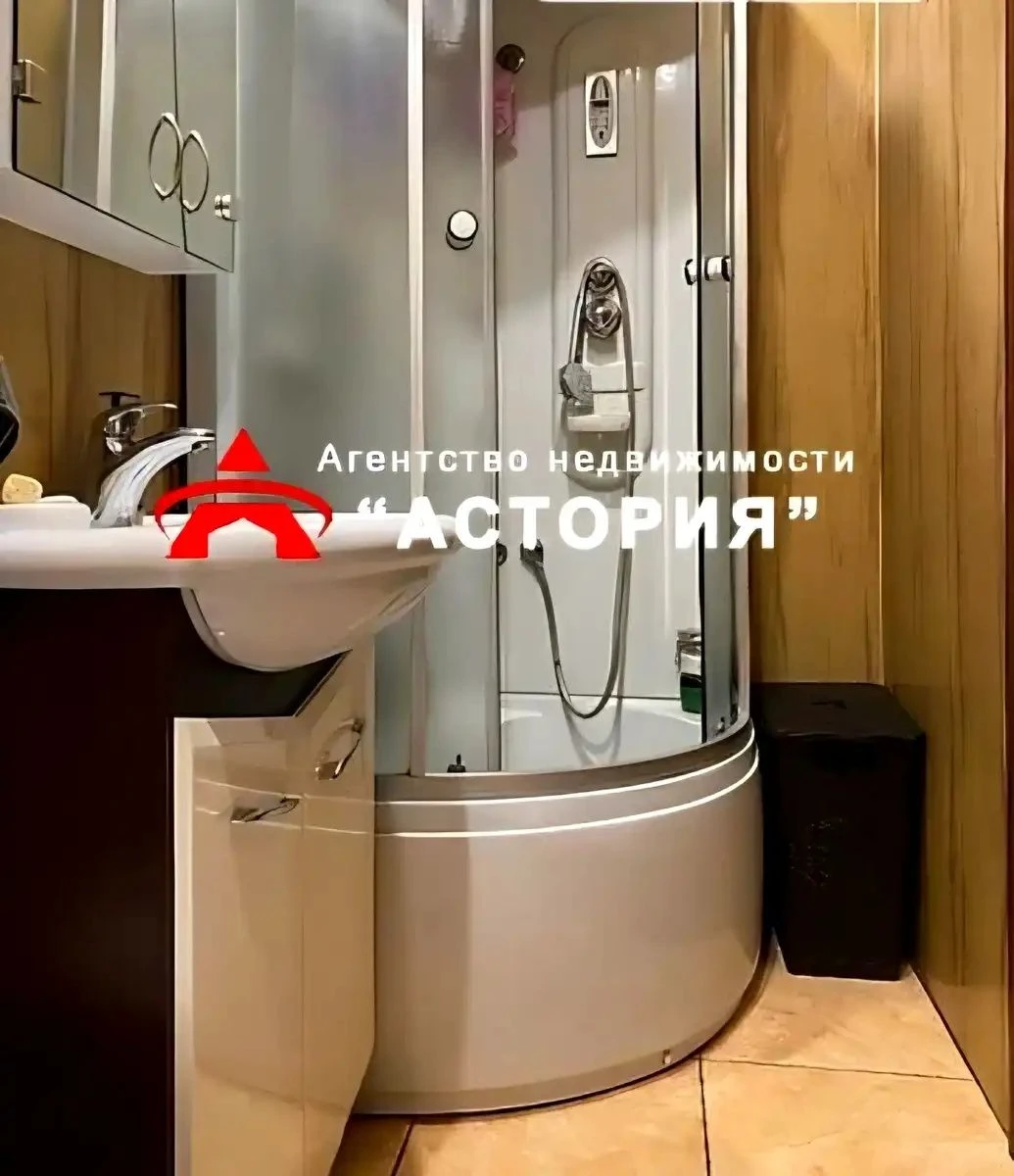 Продаж 2-кімнатної квартири по вул. Незалежної України