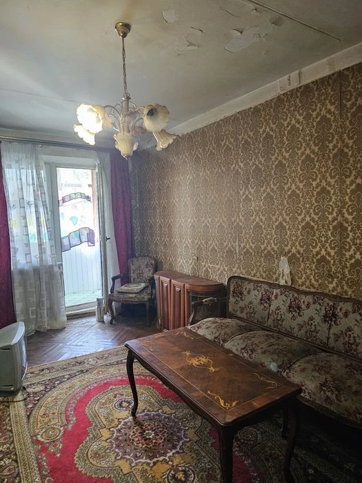Three-room apartment for sale, Traktoro-Stroiteley, 158, Saltovsk metro station