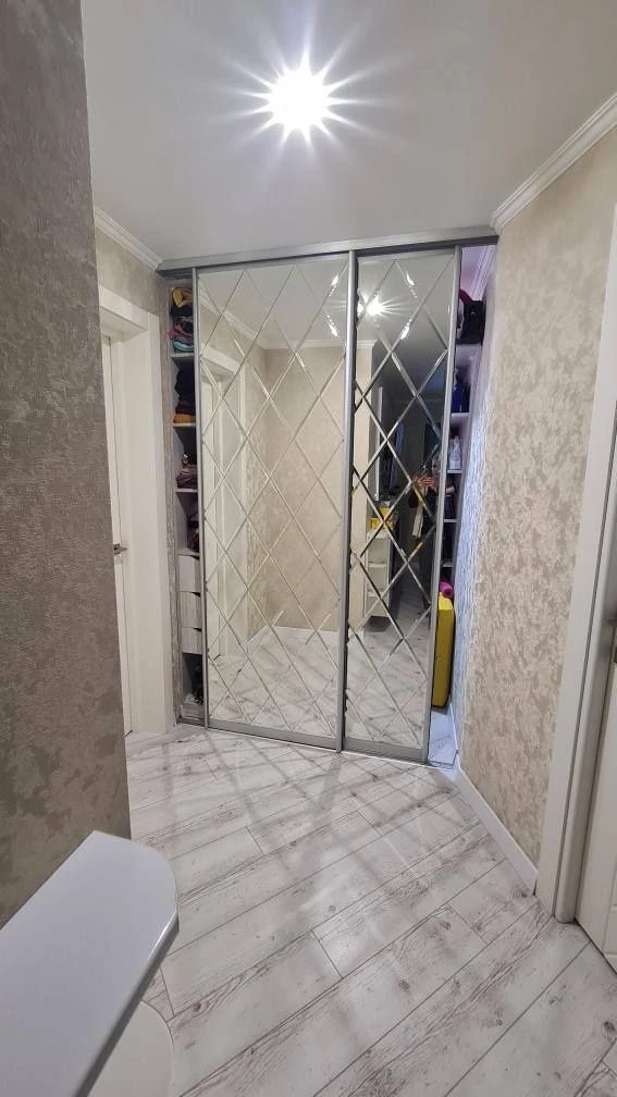 Продаж 3х кімн. кв-ри на пісках
