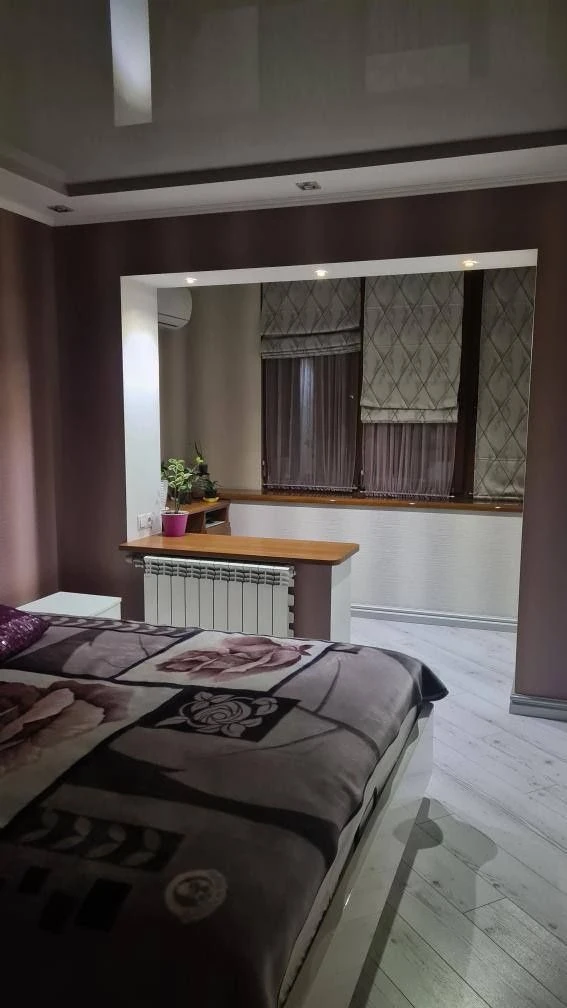 Продаж 3х кімн. кв-ри на пісках