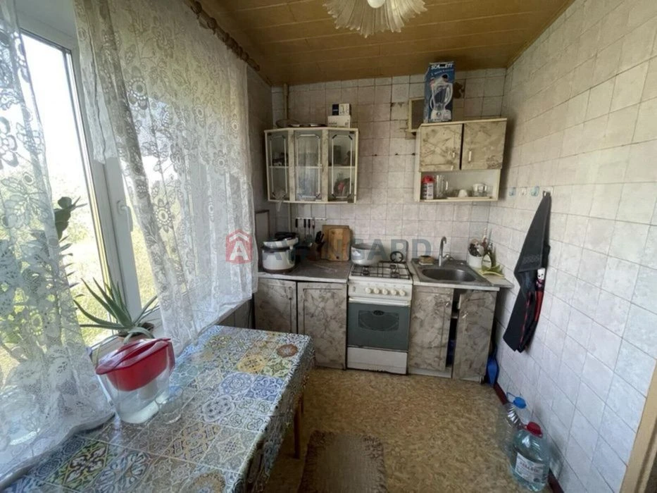 Продається 3х кім.кв. на Малому ринку