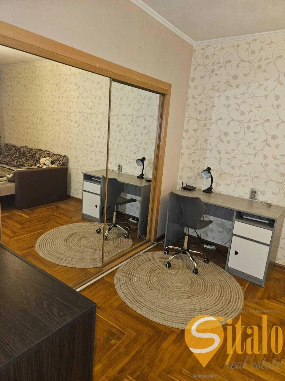 Продаж 2х кімн. квартири вул. Шкільна (магазин Михайло Ворон