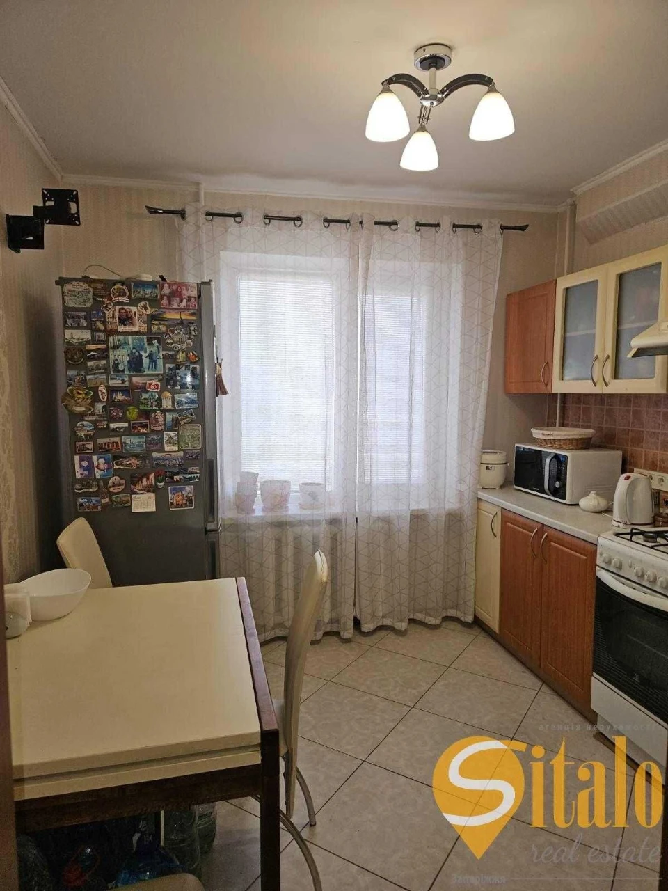 Продаж 2х кімн. квартири вул. Шкільна (магазин Михайло Ворон