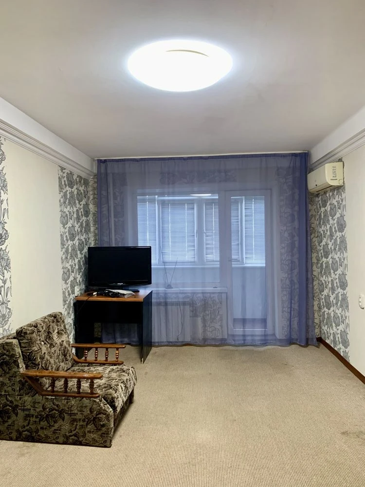 Продам 1 ком квартиру Александровский , Малый рынок Центр