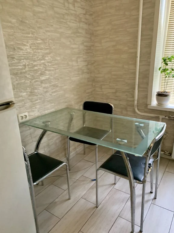 Продам 1 ком квартиру Александровский , Малый рынок Центр