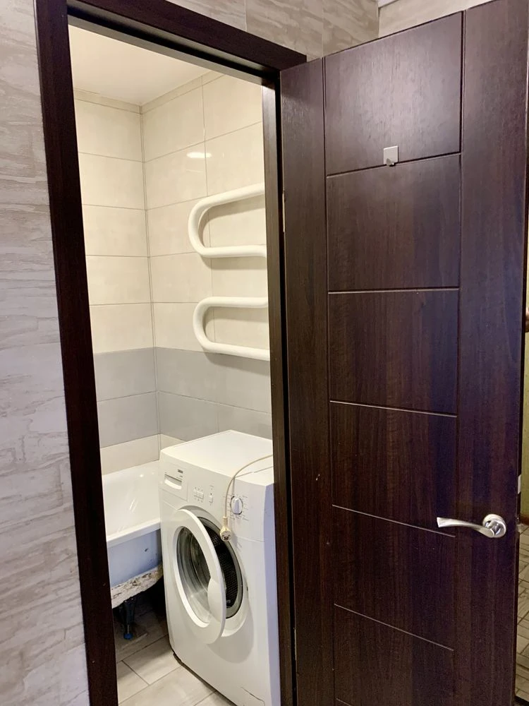 Продам 1 ком квартиру Александровский , Малый рынок Центр