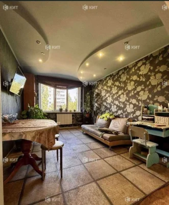3 rooms, 65 sq. m., Saltovka, 605 m., Academician Pavlova metro station, Solnechnaya