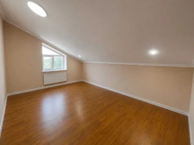 Продам будинок, АГВ, Ремонт, 11 соток, Гараж