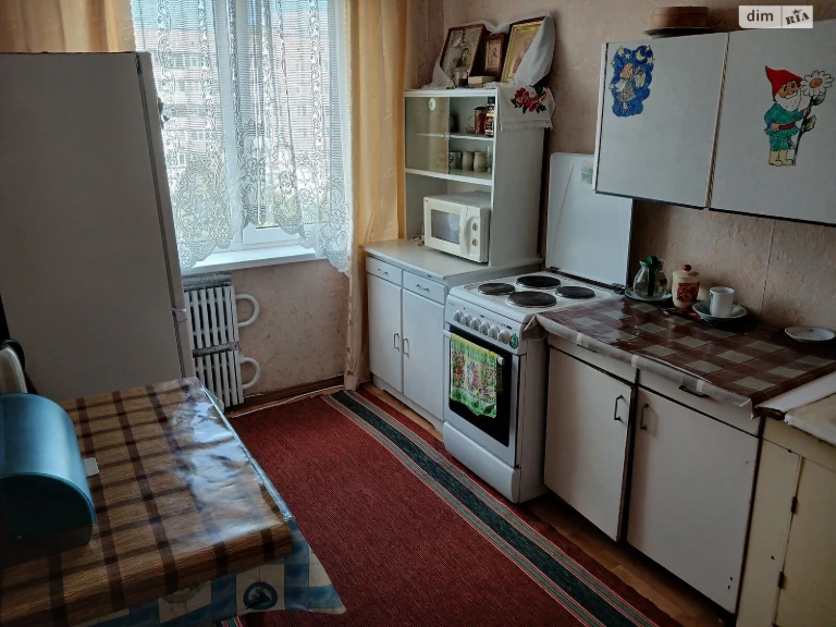 Довгострокова Оренда Квартира Свердловський масив