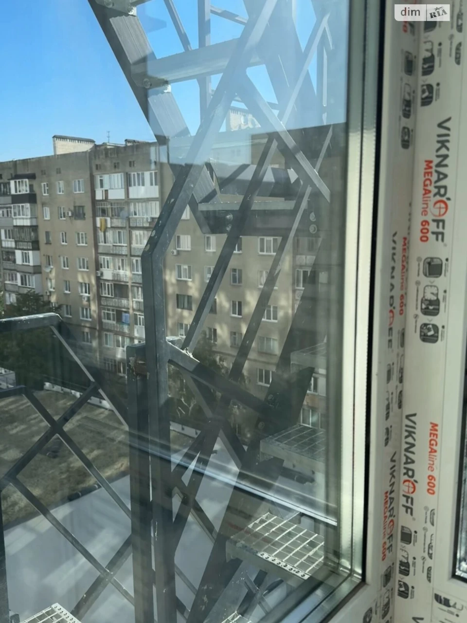 Продаж Квартира Брати