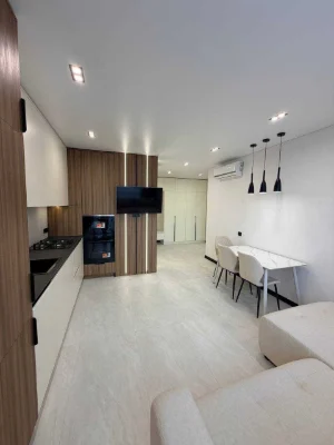 Продаж 1-кімнатної квартири в ЖК "Central Park"