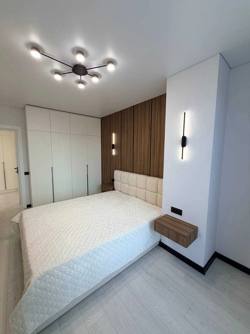 Продаж 1-кімнатної квартири в ЖК "Central Park"