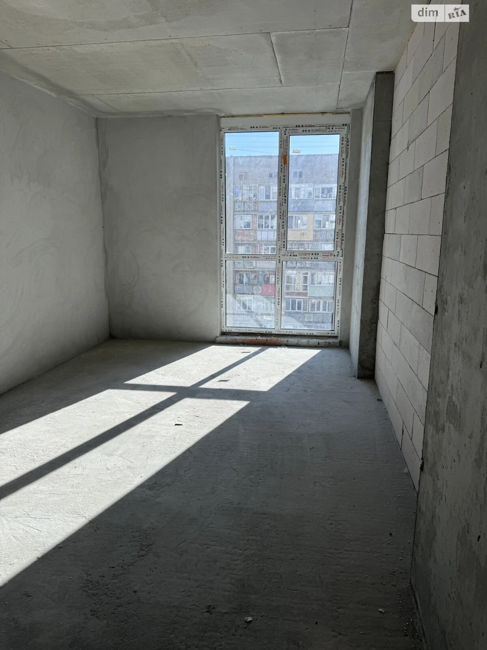 Продаж Квартира Брати