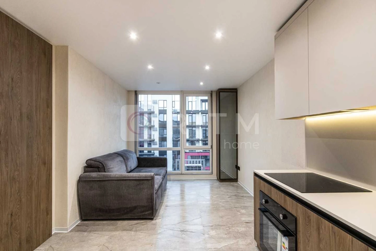 Продаж 1-к. квартири з дизайнерським ремонтом у ЖК Manhattan