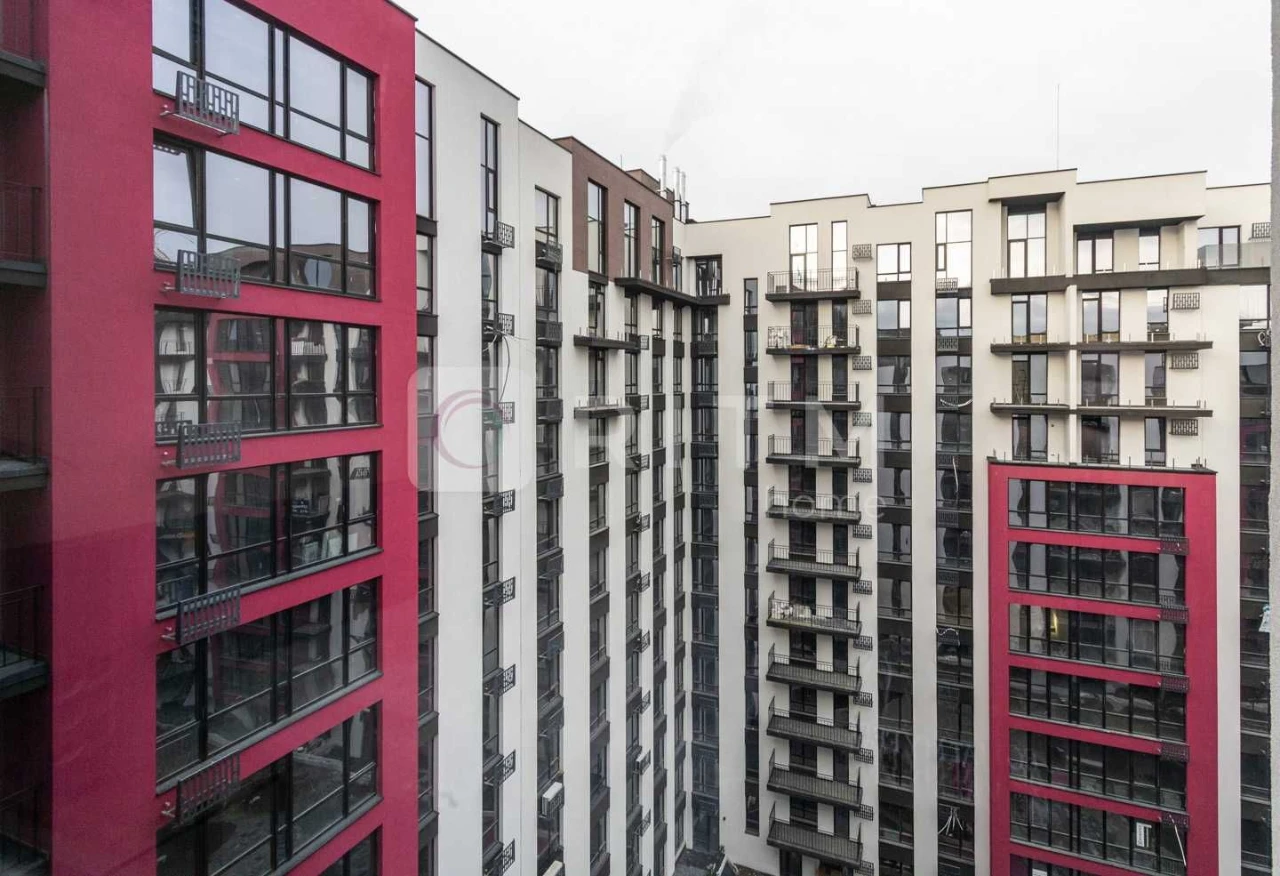 Продаж 1-к. квартири з дизайнерським ремонтом у ЖК Manhattan