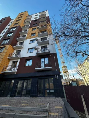 Центр міста! 1-кімнатна квартира 46,5 м² з балконом! Від заб