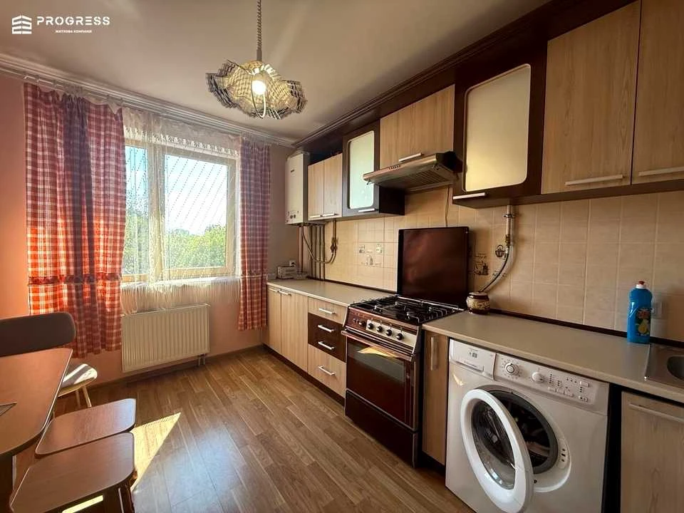 Квартира. Івано-Франківськ, Вовчинецька вул.