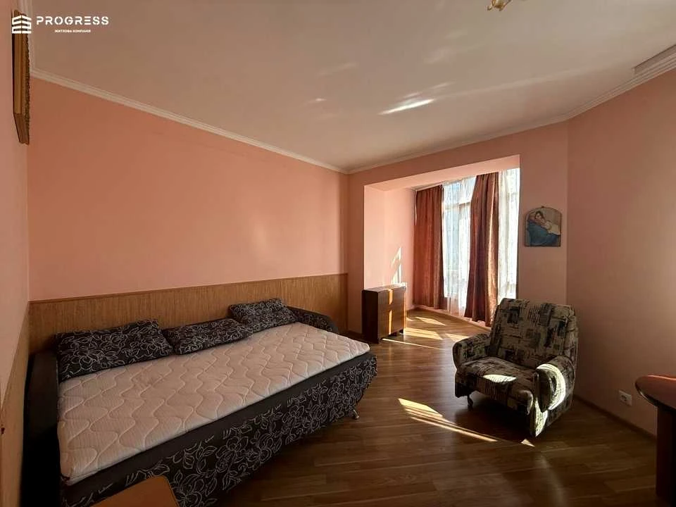 Квартира. Івано-Франківськ, Вовчинецька вул.