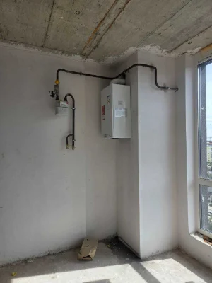 1 кім з балконом, центр, газ