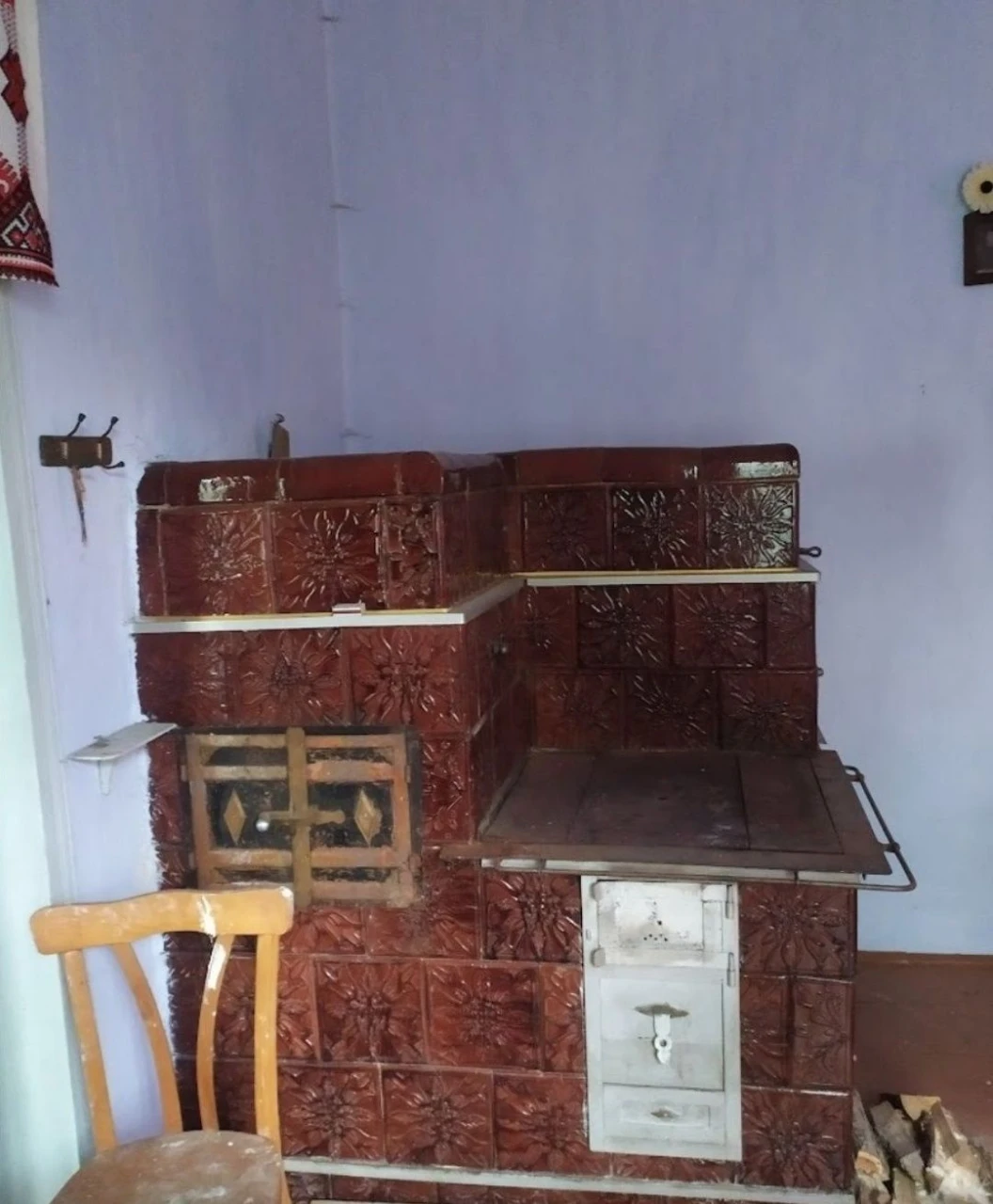 Продам будинок в с. Рошнів