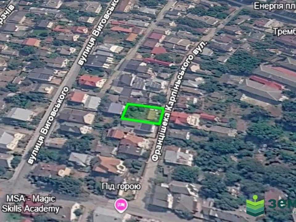 Ділянка. Івано-Франківськ, Францішека Карпіньського вул.