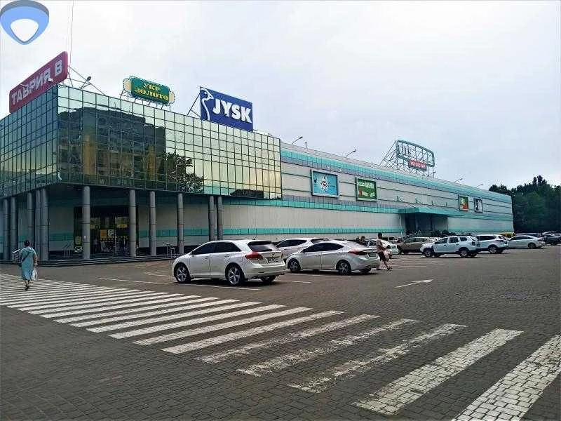 Квартира 4-х комнатная на Крымском бульваре