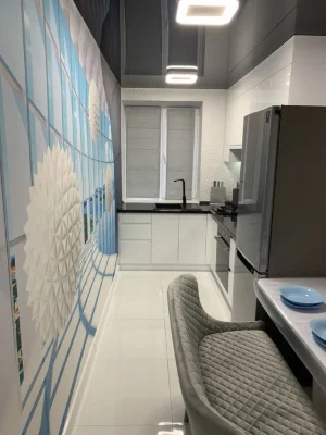 Selling a 2-room apartment in the Botanical Garden. Otakara Yarosha, Center, Sarzhin.