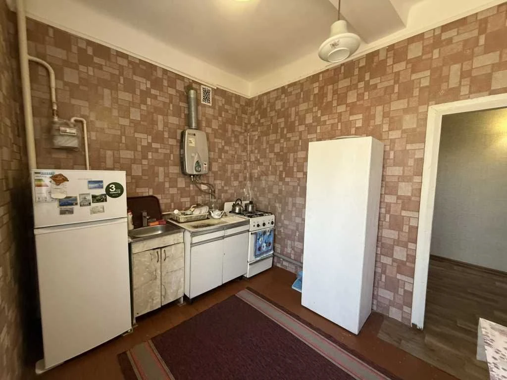 Продаж 3 кімнатної квартири в центрі міста. Світло не вимика