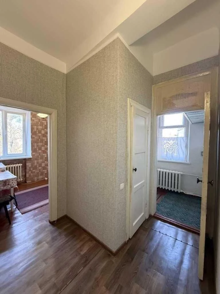 Продаж 3 кімнатної квартири в центрі міста. Світло не вимика