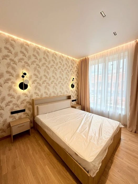 Продаж 1,5 кварири в чудовій локації
