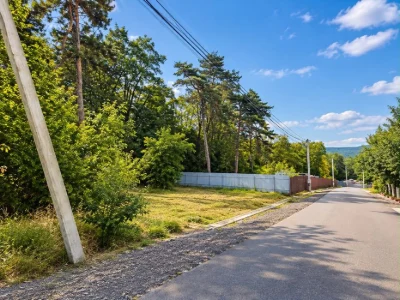 Продаж земельної ділянки під будівництво
