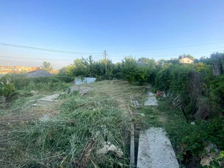 Ділянка. Полтава, Картинна вул.