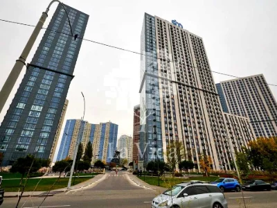 Квартира. Киев, Академика Заболотного ул., (Дом 3)