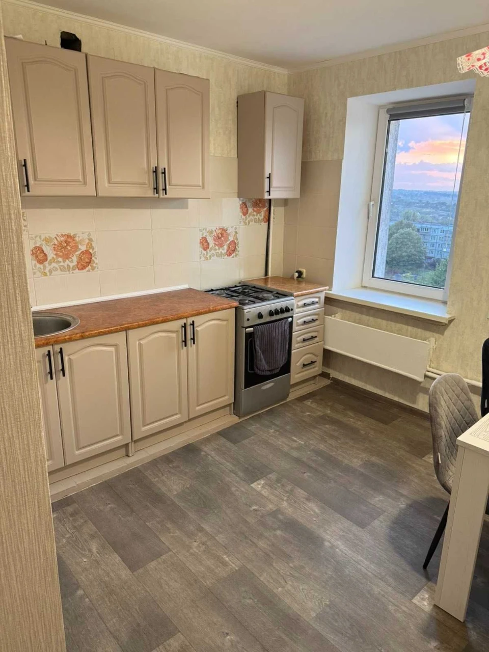 44170  Продаж 2к квартири В Раково