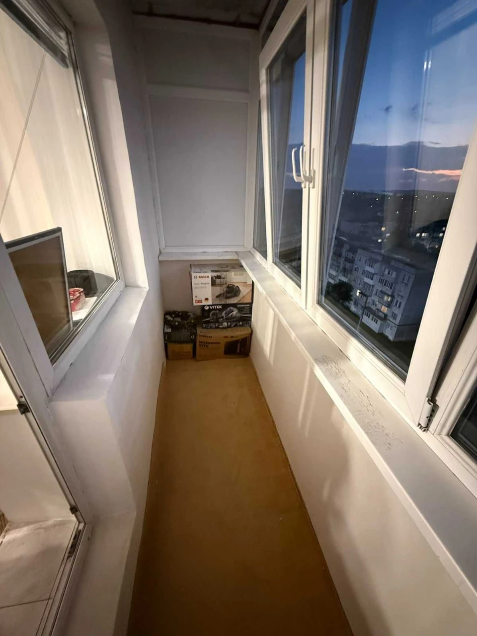 44170  Продаж 2к квартири В Раково