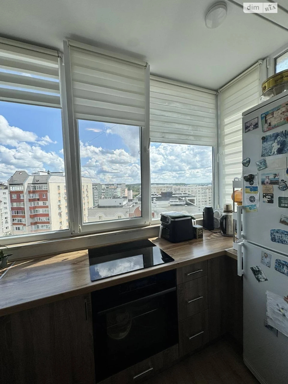Продаж Квартира Озерна