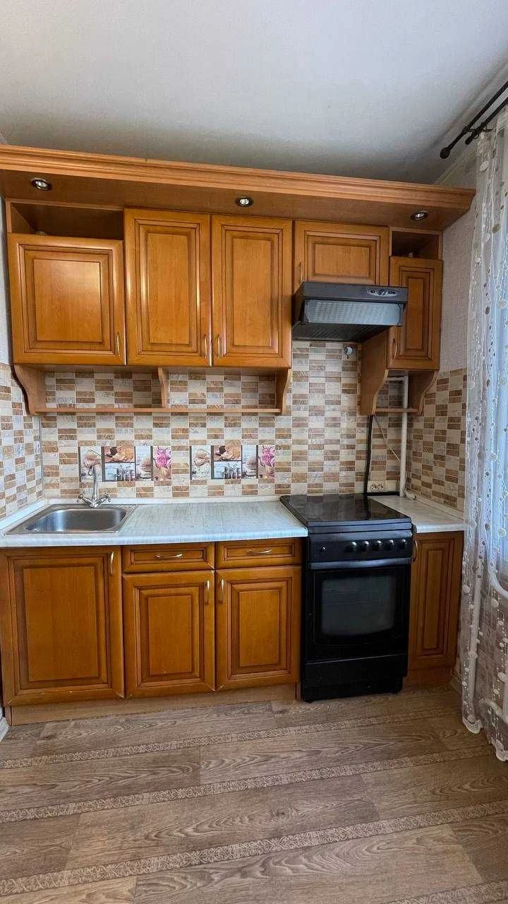 Продам! 3к, Гречани, вул. Гонгадзе !