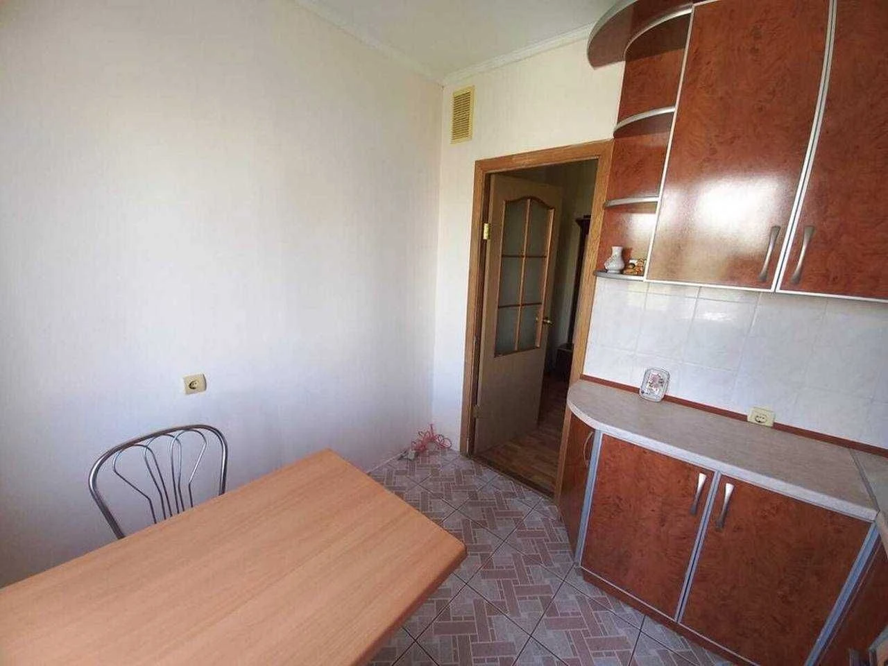 Продам !3к, Виставка, (вул,Степана Бандери)
