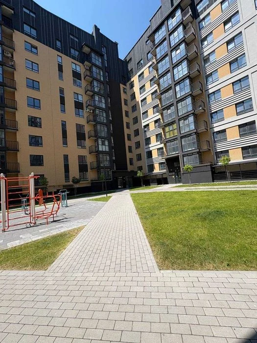 Продаж 1к квартири Озерна