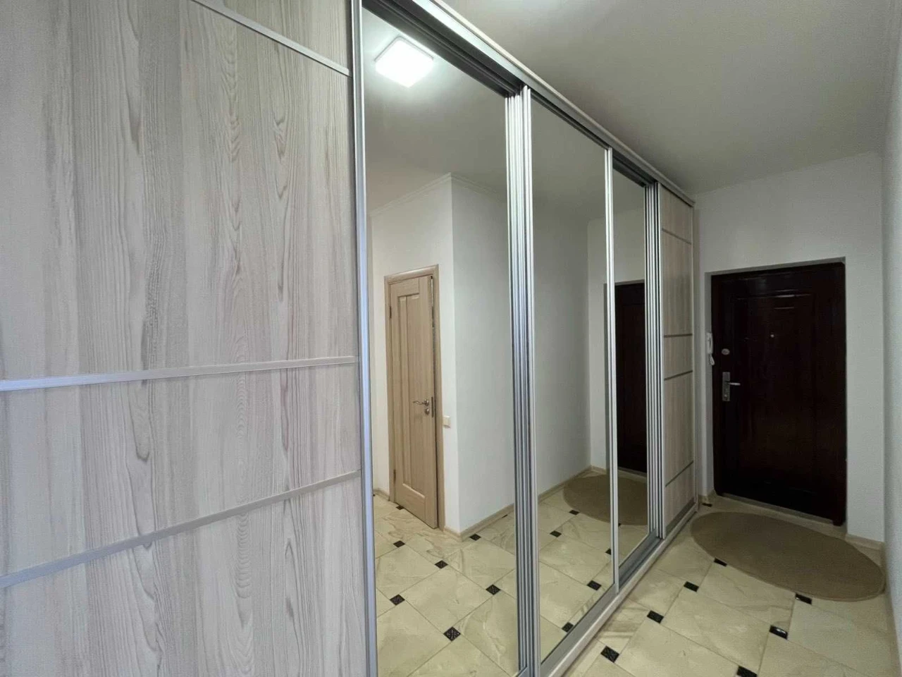 46149 Продаж 2к квартири в новобудові , гарний стан , програ