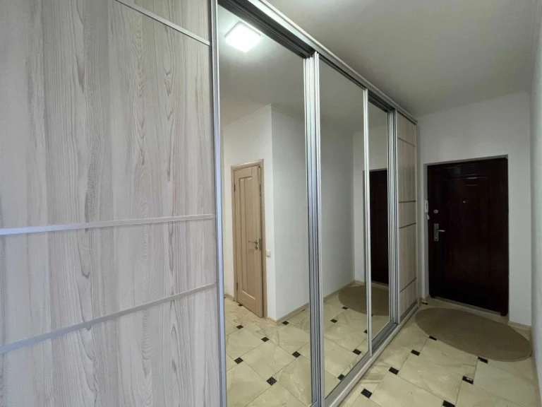 46149 Продаж 2к квартири в новобудові , гарний стан , програ
